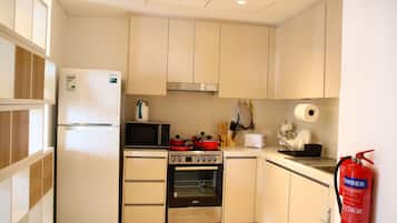 1 habitación, tabla de planchar con plancha y wifi gratis