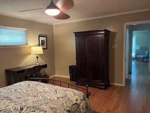 2 chambres, bureau, fer et planche à repasser, Wi-Fi gratuit