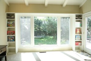 Interior - Purdue, Ross-Ade, and Mackey in your backyard! (West Lafayette)