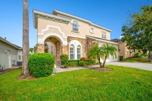 House, 5 Bedrooms | Exterior - Happy Days At Calabay Parc 5 Bedroom Home by Redawning (Davenport)