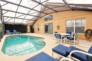 Casa, 4 camere da letto | 4 camere, Wi-Fi gratuito