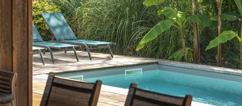 Wooden House With Heated Pool, Fiber Internet and View Into Forest