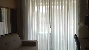 Apartment | Living area | TV