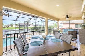 Dining - Canalfront/Outdoor Kitchen/Pool/Spa/Boat Dock (Cape Coral)