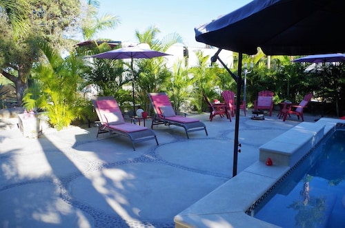 RV on private lot with pool 10 min walk to the beach