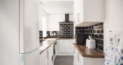 Riverside Park House