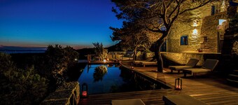 Zen Blue Mills