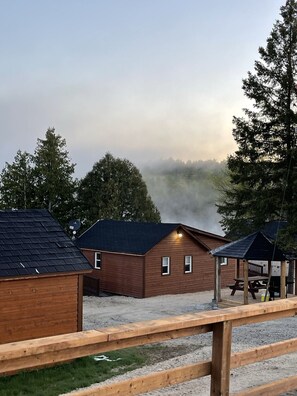 Exterior - RIVERDALE RESORT (French River)