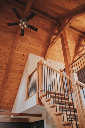 Interior - Private Cabin getaway, located on 16 acre property. (Pet Friendly!) (Madoc)