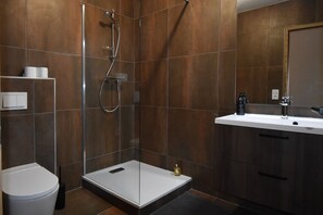 Bathroom - L'Étendard appartement 5 (Vaujany)