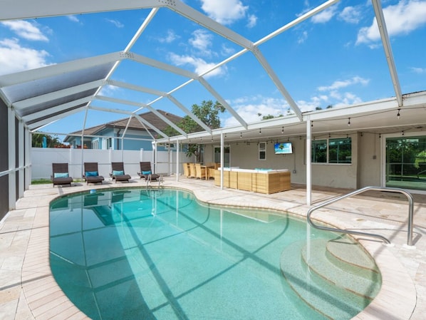 Outdoor pool, a heated pool