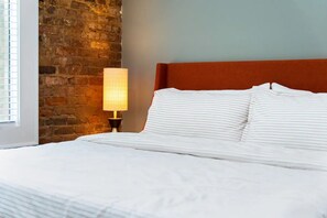 1 bedroom - Chic Studio in Trendy Neighborhood Near Downtown (Chattanooga)