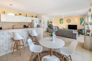 Interior - Orient bay beach with private garden house 2BR (Collectivité de Saint-Martin)