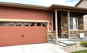 Exterior detail - Updated Great Location Beautiful New House (Thornton)