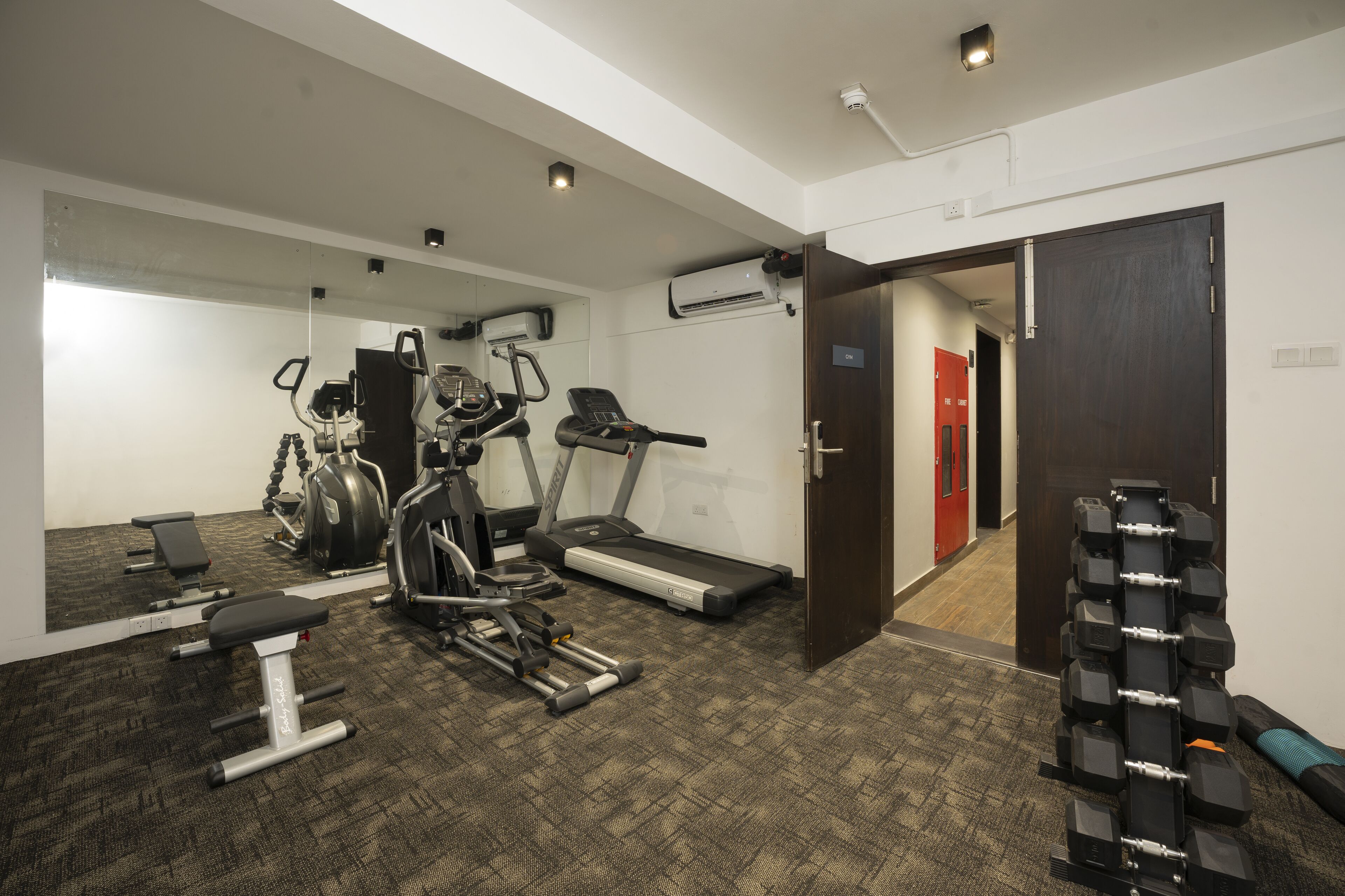 Photo - MaRadha Colombo