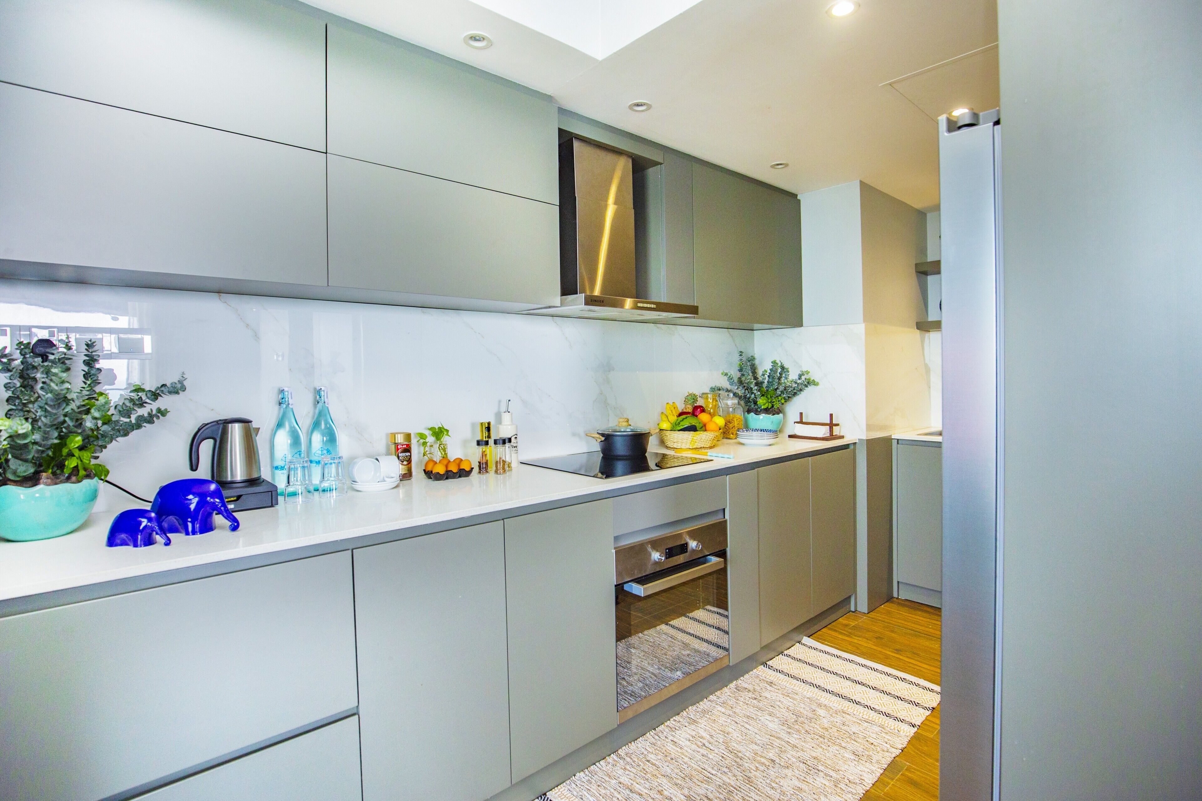 Photo - MaRadha Colombo