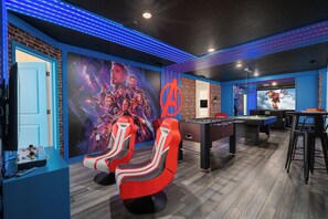 Games room - EV_3629 - 10 Bd Sleeps 22-Theatre & Game Rm-Themed Rms-Pool (Davenport)