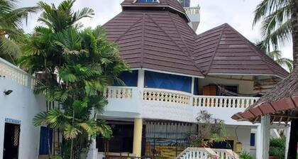 Nice and Cosy Studio En-suite, Kitchenette, Kenya