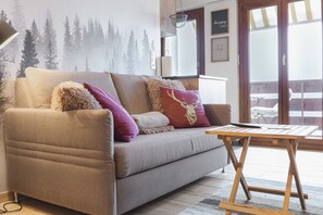 Smart TV - Studio rénové avec vue imprenable sur les Alpes (Crans-Montana)