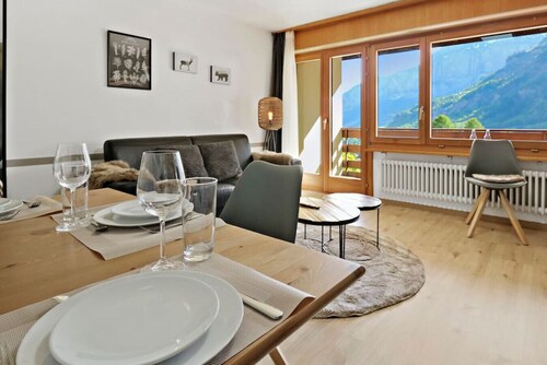 New studio with breathtaking valley views