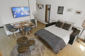 Strykejern/-brett, wi-fi (inkludert) og sengetøy