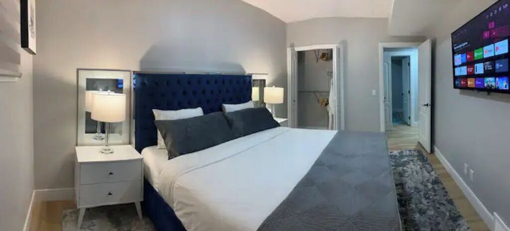 2 chambres, fer et planche à repasser, Wi-Fi, draps fournis