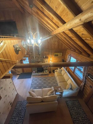 TV connectée, cheminée