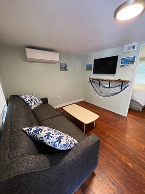 TV - Tahiti*sleeps 5*near beach*fire pit*outdoor shower*grill (Plymouth)