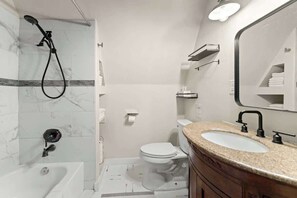 Een douche, een haardroger