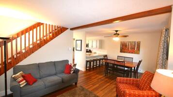 Smart TV, fireplace, offices
