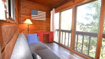 Smart TV, fireplace, offices