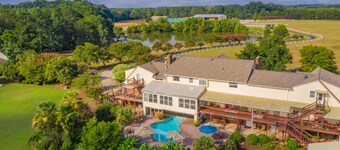 Southern Cross Guest Ranch