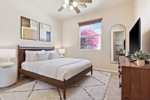 2 bedrooms, iron/ironing board, free WiFi, bed sheets