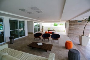 Living area - Apart beira mar Cabo Branco by Carpediem (João Pessoa)