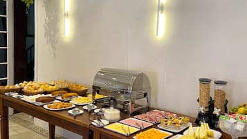 Frokostbuffé er inkludert hver dag