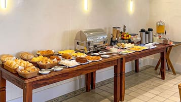 Desayuno buffet incluido todos los días