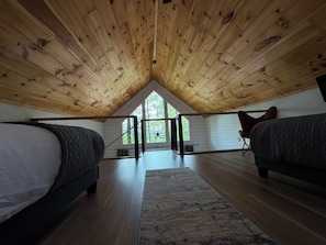 2 bedrooms, iron/ironing board, WiFi, bed sheets - Start your Summer Here - Mountain Escape -1 (Sevierville)