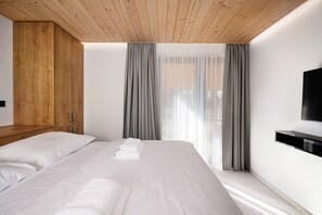 Alpehytte – exclusive | Minibar, individuelt dekorert, individuelt innredet og skrivebord