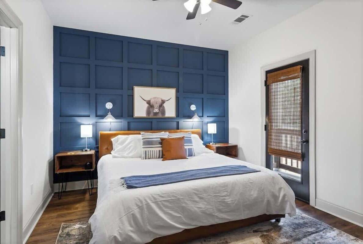 3 bedrooms, iron/ironing board, travel crib, WiFi