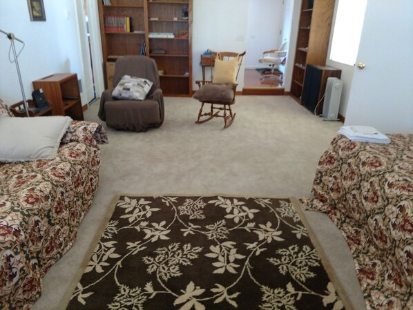 Dormitorio compartido Deluxe | Ropa de cama hipoalergénica, edredón y camas Select Comfort