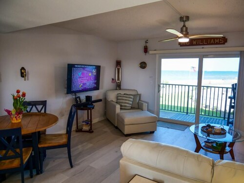 Ocean Views surrounded by parks & secluded beaches