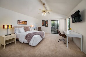 4 habitaciones, caja de seguridad en la habitación y escritorio 