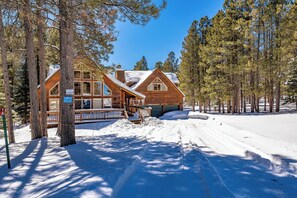 Exterior - Dog Friendly w/Guesthouse, Deck w/Grill, Foosball, Trail Access, Kid's Playhouse (Angel Fire)