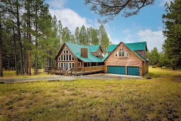 The house is centered on 4 lots giving you plenty of privacy and quiet