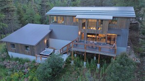 Terrace/patio - Modern Lodge w/Hot Tub, Beautiful View, Foosball, 2 Car Garage, Gourmet Kitchen (Angel Fire)