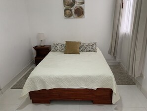 2 chambres, Wi-Fi gratuit, draps fournis
