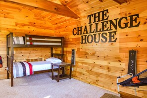 6 bedrooms, iron/ironing board, travel cot, free WiFi