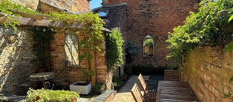 Cotswolds period townhouse near Stratford-upon-Avon