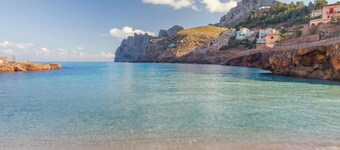 Fantastic Spacious Villa, A/C, Big Private Pool, Idyllic Location - 5/10 mins to Towns & Beaches!