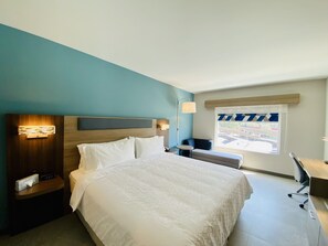Premium bedding, down duvets, individually decorated - Holiday Inn Express Guadalajara Vallarta Poniente by IHG (Zapopan)